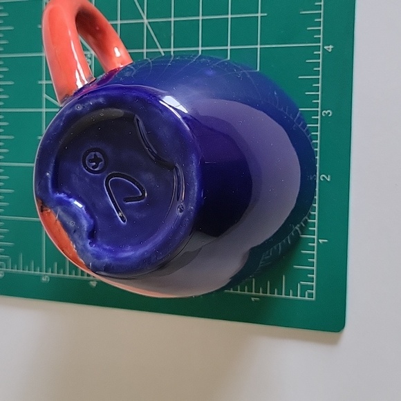 Marvel Avengers. Captain America Shield Mug Ceramic. Colors Blue, Red, White. - Picture 3 of 9